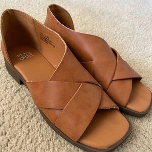 Frye and Co Sandals